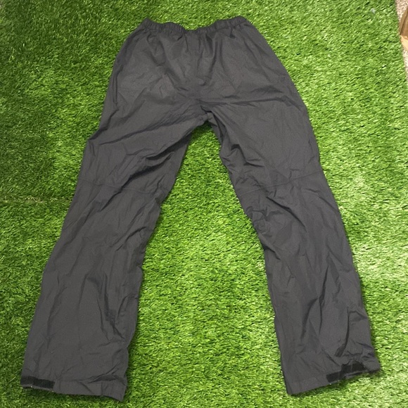 The North Face Trackpants - Picture 3 of 6